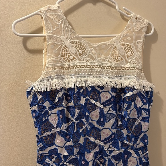 Belle Badgley Mischka Blue and Cream Lace Dress - women’s size 4 - Picture 2 of 9